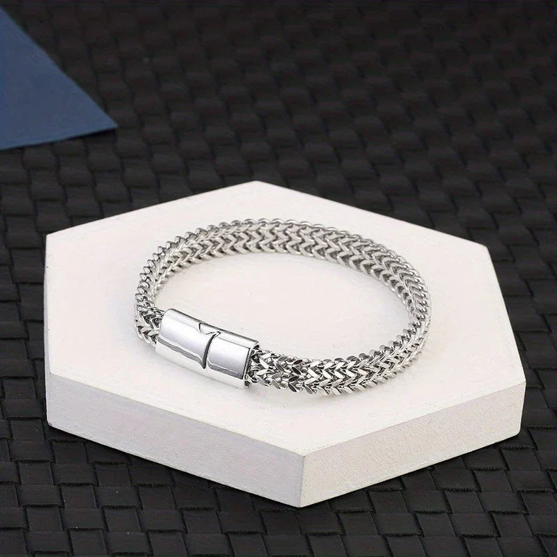 Maximilian | Geflochtenes Armband mit Charakter