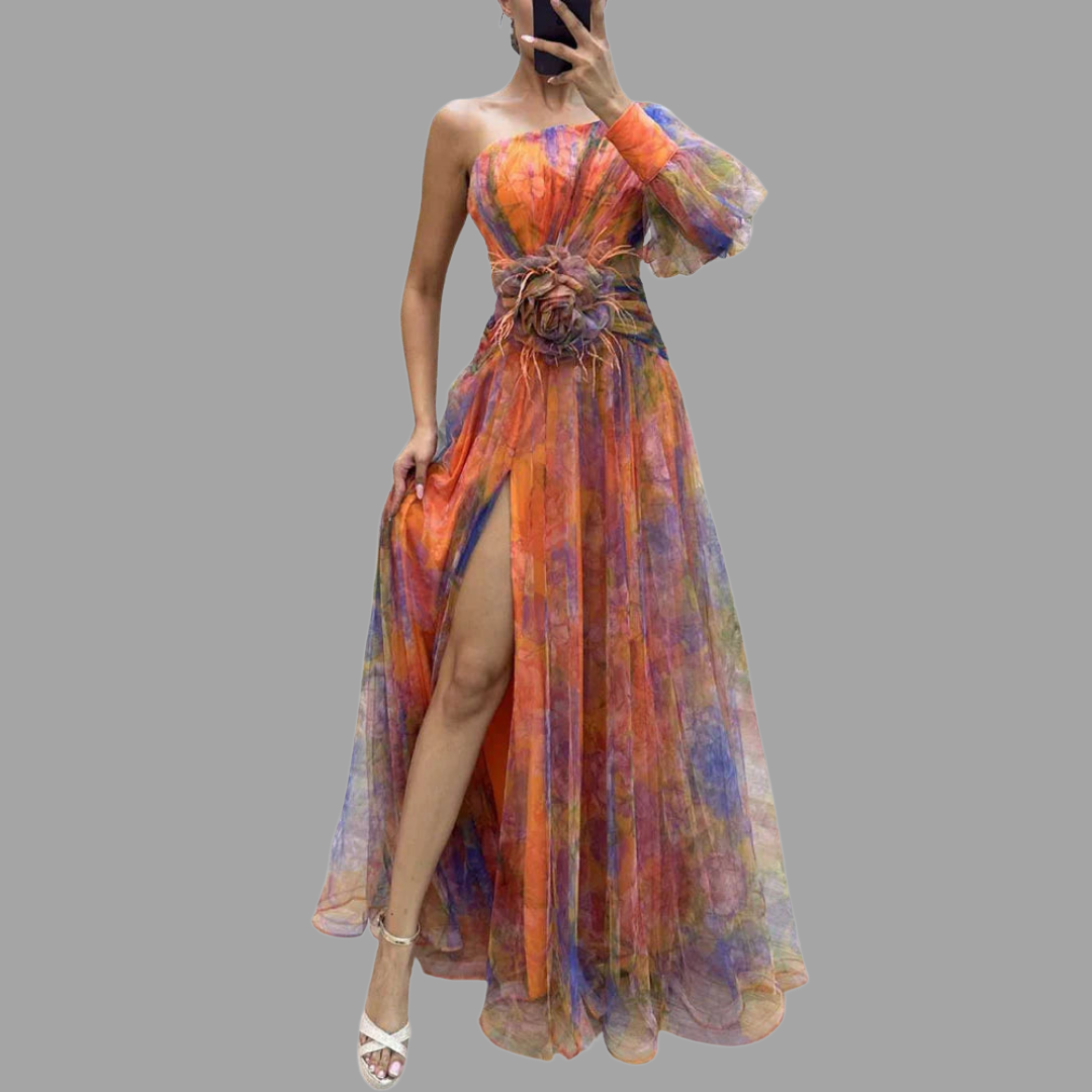 Nandina | Elegantes Schlitzkleid für besondere Anlässe