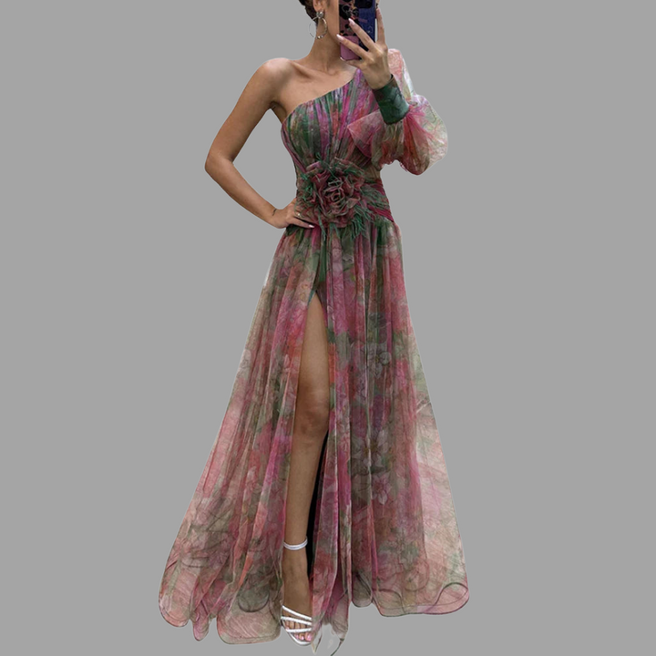 Nandina | Elegantes Schlitzkleid für besondere Anlässe