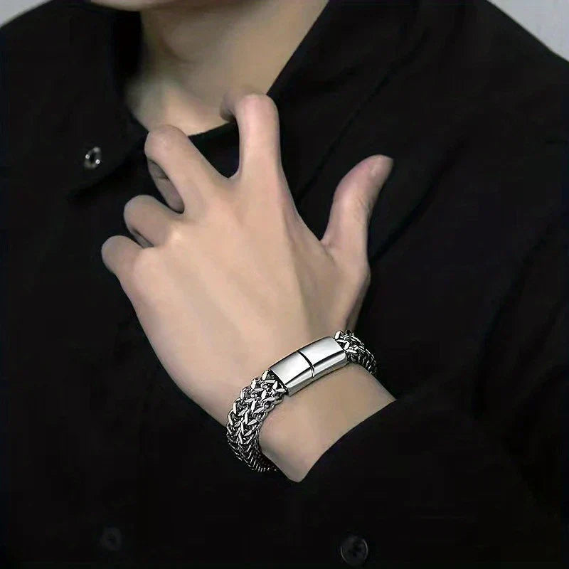 Maximilian | Geflochtenes Armband mit Charakter