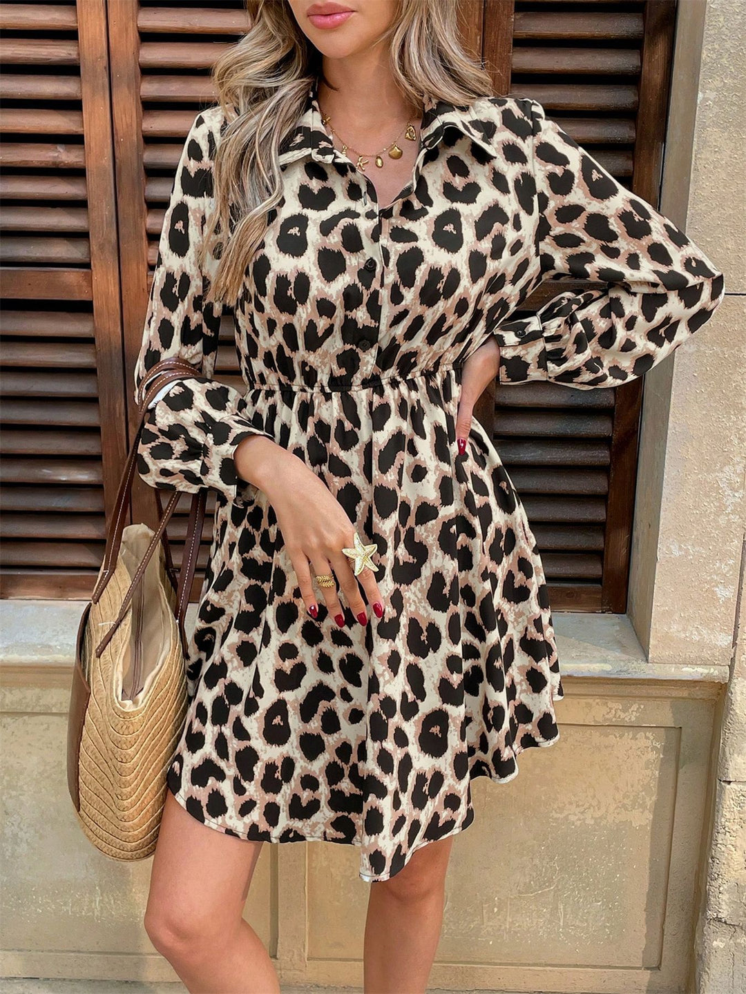 Bezauberndes Kleid mit Leopardenprint