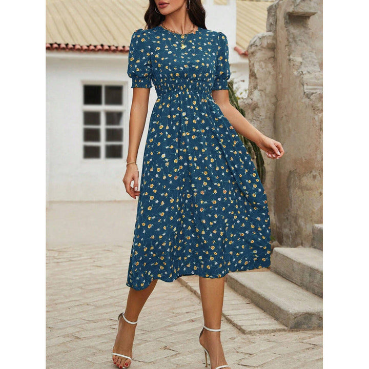 Amelia - Kleid mit Rundhalsausschnitt und Blumenmuster