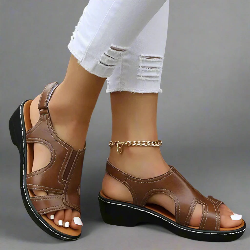 Benigna | Bequeme und elegante Damensandalen